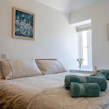 The Annex, Tregoddick Barn Apartment Пензанс Екстериор снимка