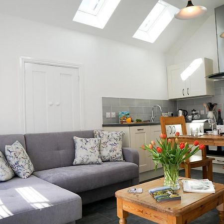 The Annex, Tregoddick Barn Apartment Пензанс Екстериор снимка