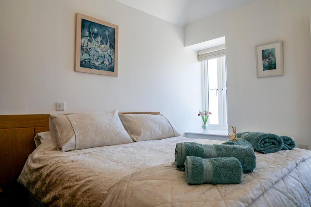 The Annex, Tregoddick Barn Apartment Пензанс Екстериор снимка