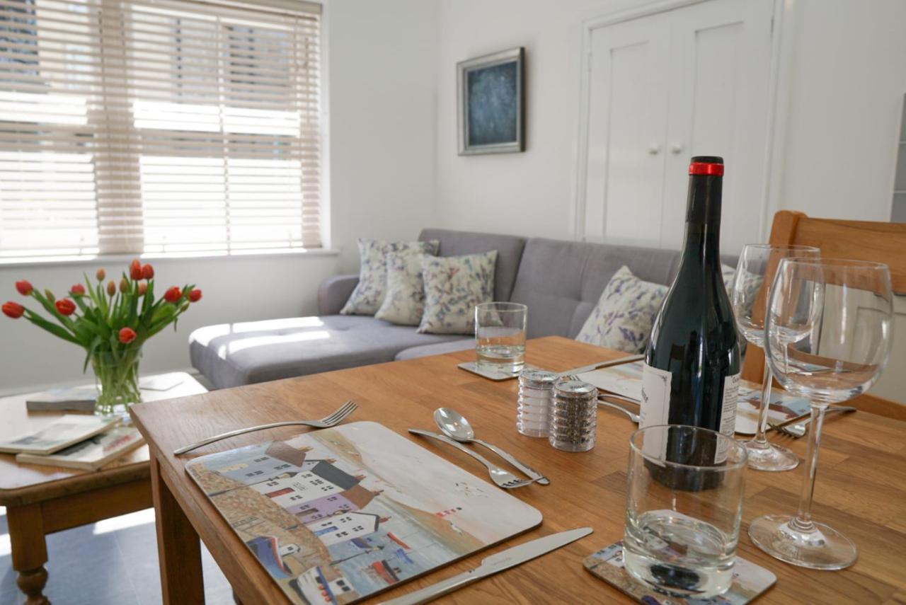 The Annex, Tregoddick Barn Apartment Пензанс Екстериор снимка