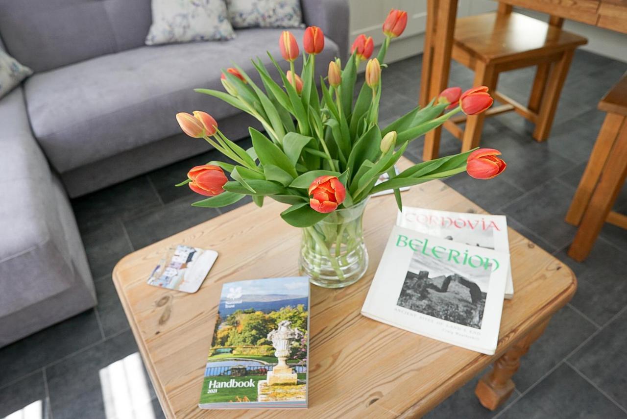 The Annex, Tregoddick Barn Apartment Пензанс Екстериор снимка